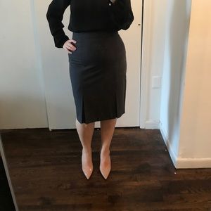 Ann Taylor grey wool pencil skirt with pleats